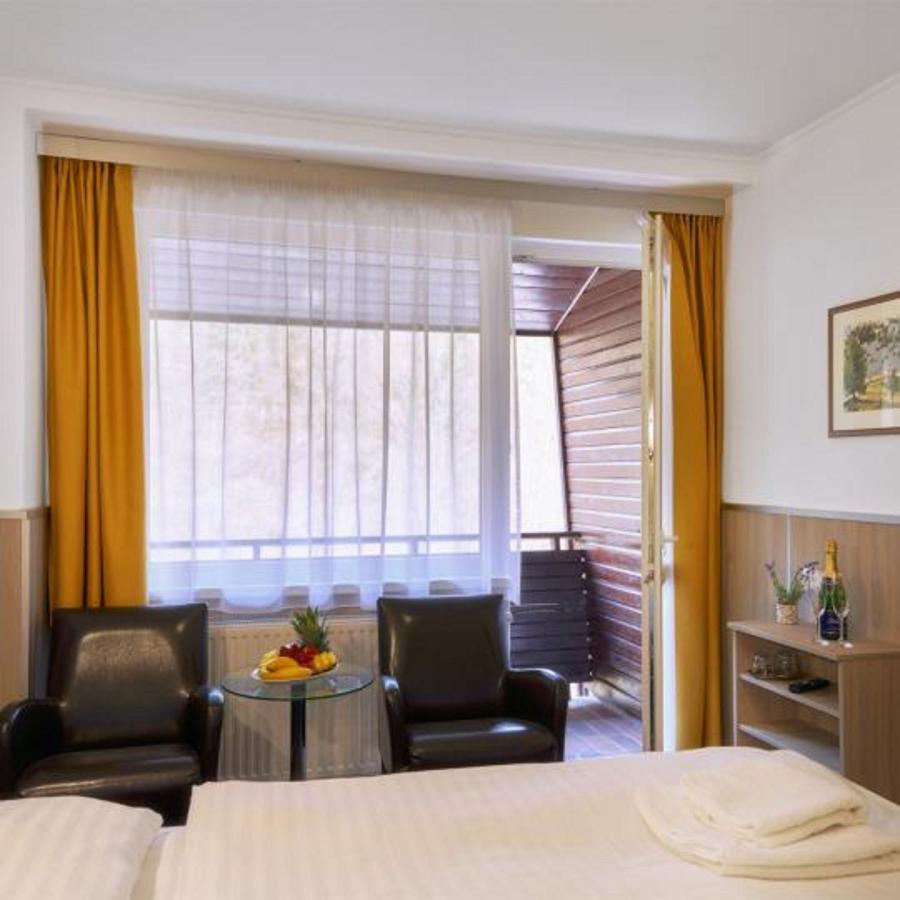 Wellness Hotel Green Paradise Brezova  ภายนอก รูปภาพ