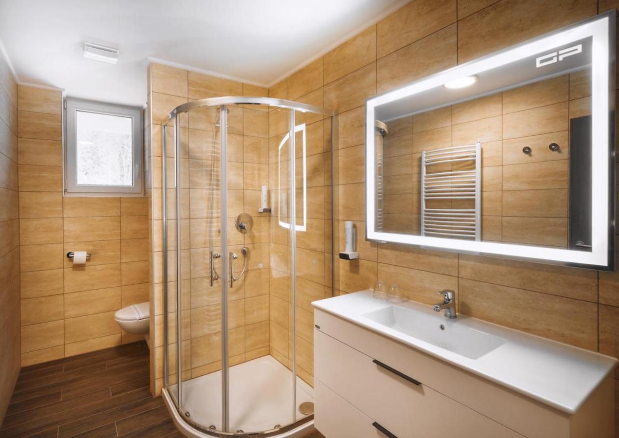 Wellness Hotel Green Paradise Brezova  ภายนอก รูปภาพ