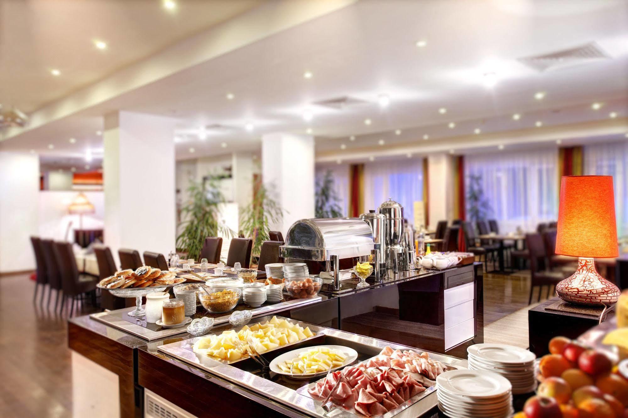 Wellness Hotel Green Paradise Brezova  ภายนอก รูปภาพ